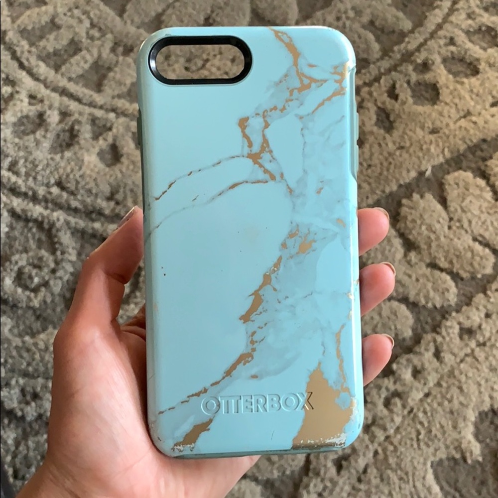 iPhone 7 Plus otter box case